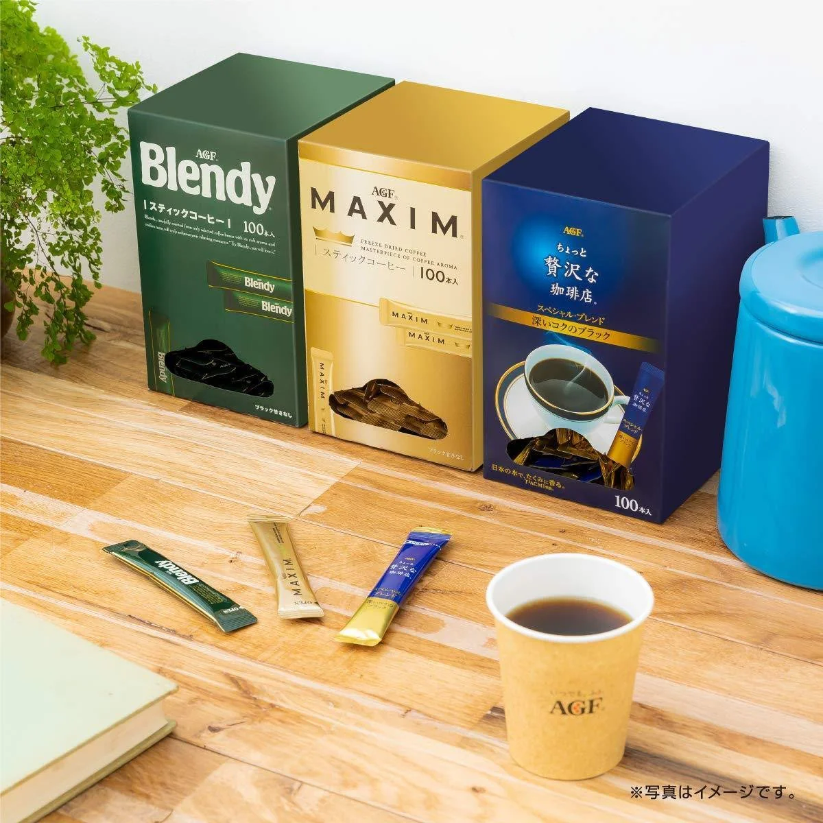 AGF Blendy Stick Instant Coffee Packets 100 Sticks - Image 3
