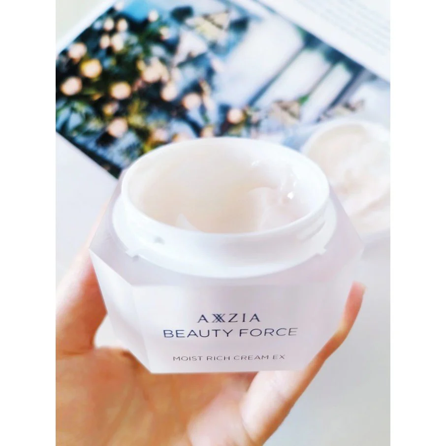 Axxzia Beauty Force Moist Rich Cream Luxurious Face Cream 30g - Image 3