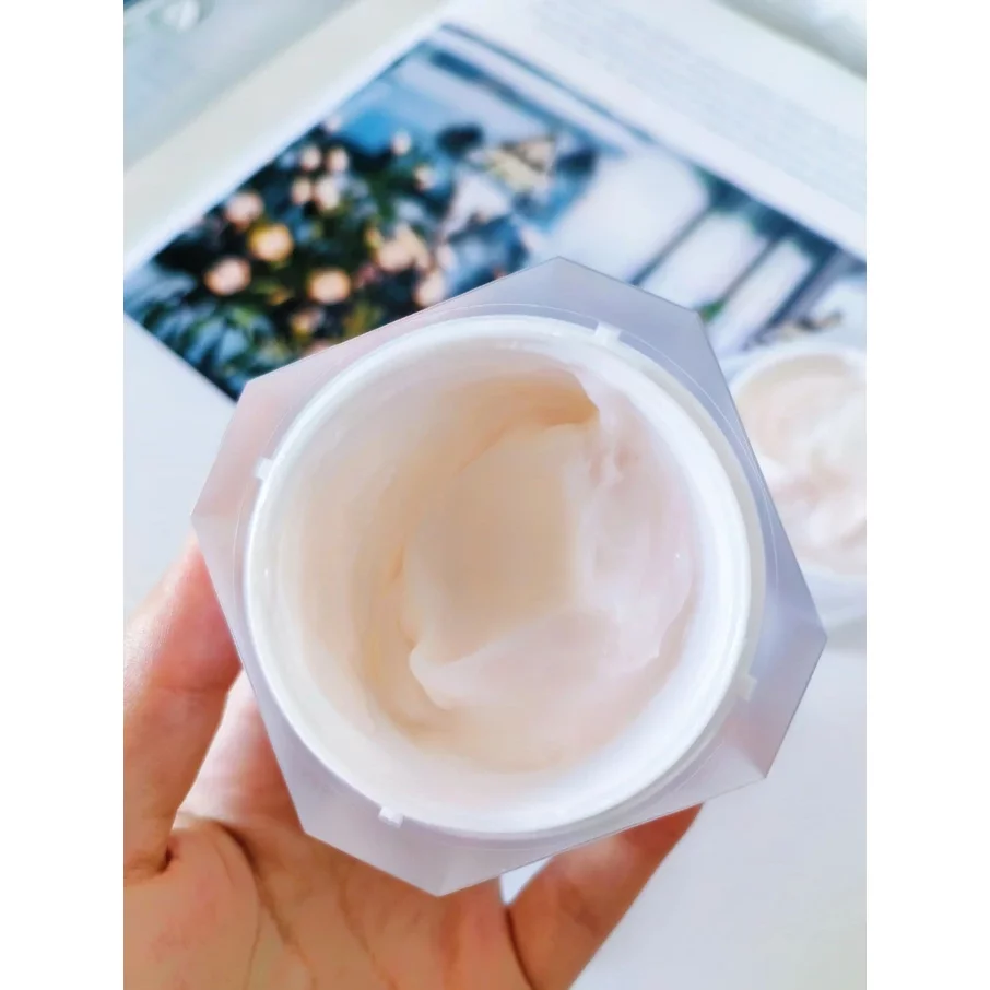 Axxzia Beauty Force Moist Rich Cream Luxurious Face Cream 30g - Image 5