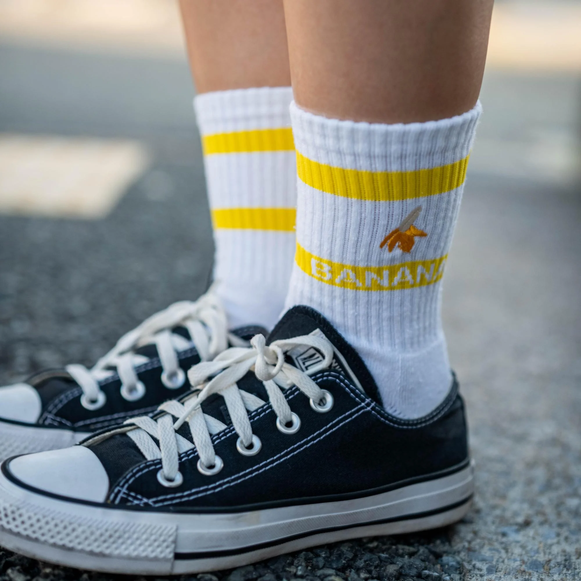 Banana Deodorizing & Sustainable White Crew Socks 25-28cm - Image 7