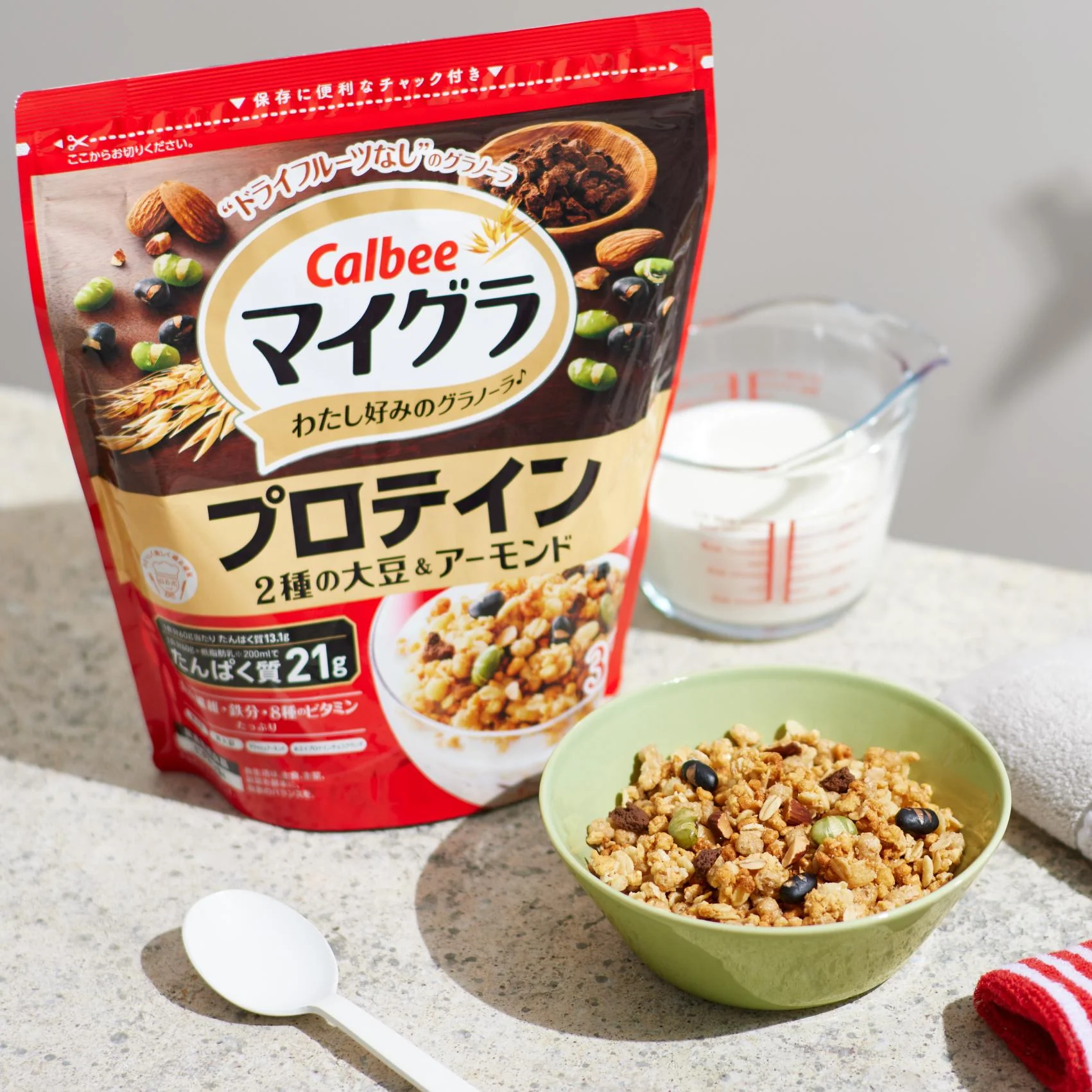 Calbee Whey Protein Granola Cereal With Almonds & Beans 360g - Image 2