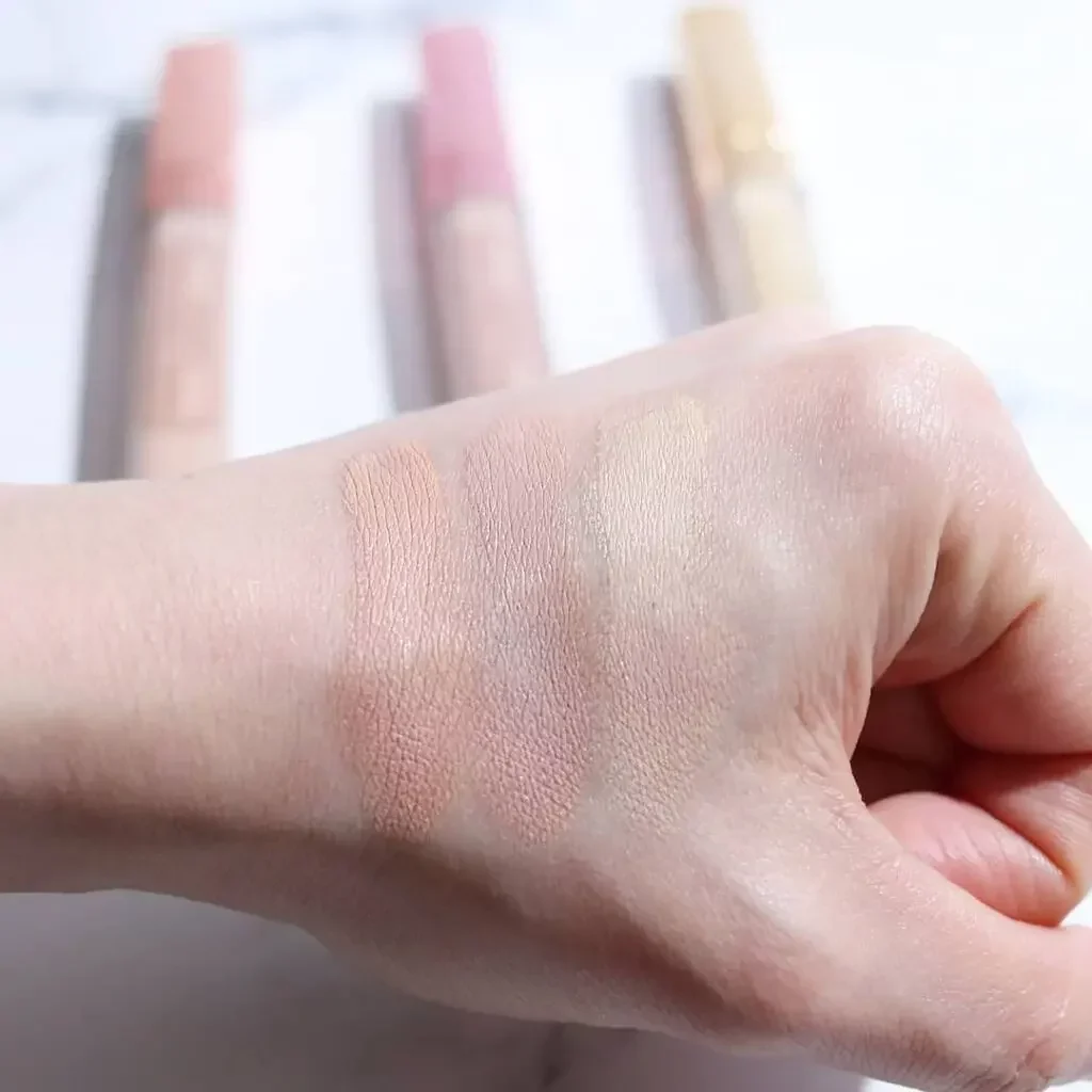 Calypso Magic Concealer Full Coverage Concealer Pink Beige SPF 28 - Image 5