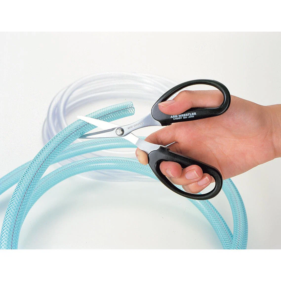 Canary Arm Wrestler Multi-Purpose Short Blade Heavy Duty Scissors - Image 2
