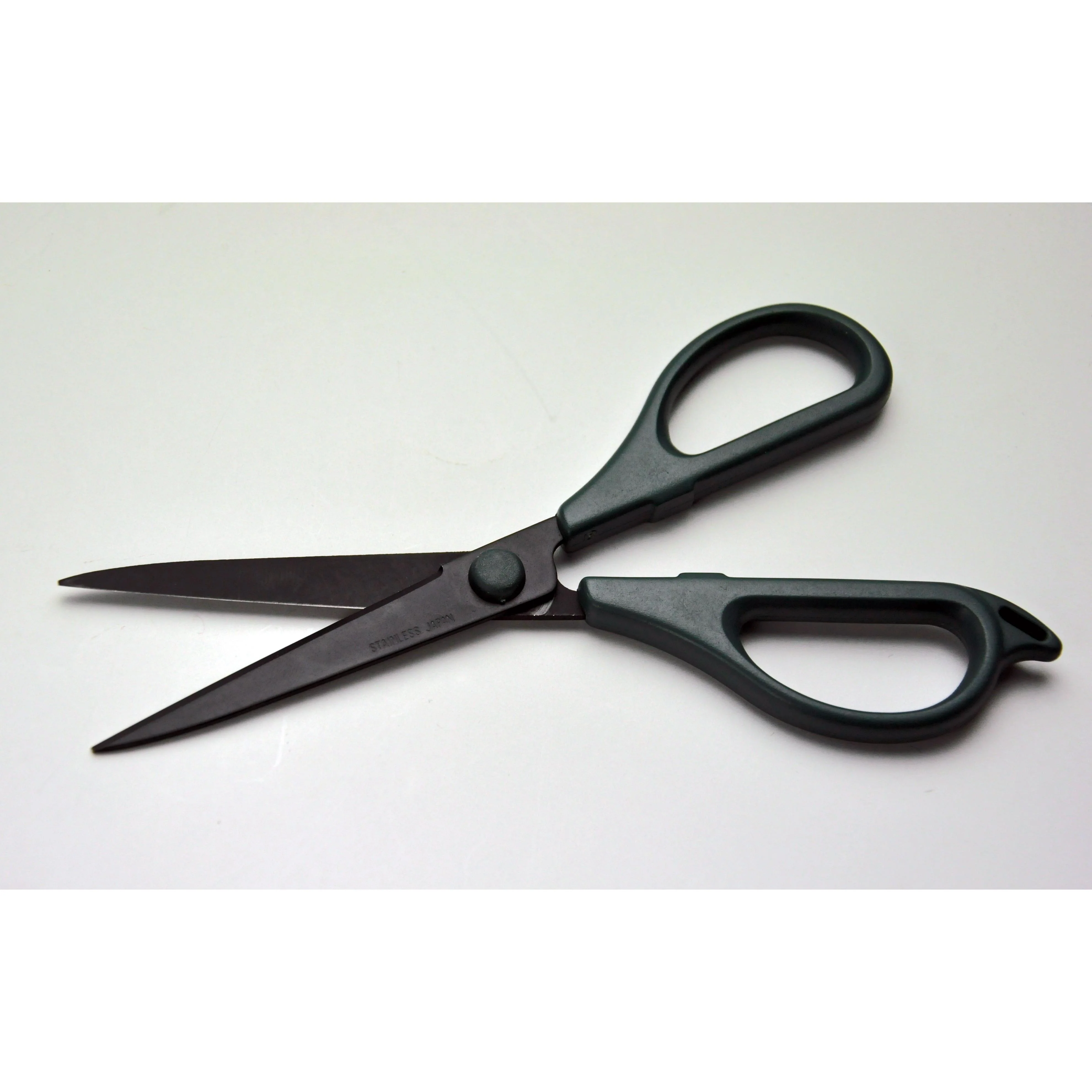 Canary Fluorine Coated Non-Stick Scissors For Craft & Office Work - Image 4