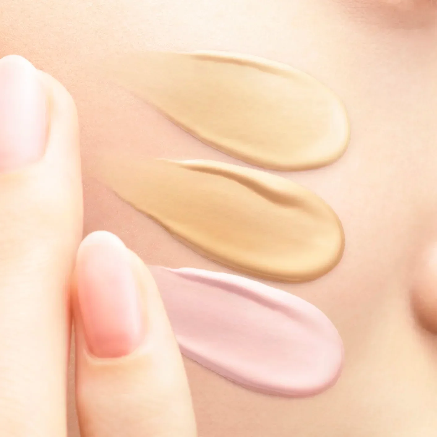 Decorté Sun Shelter Tone Up CC UV Primer SPF 50+ 35g - Image 3