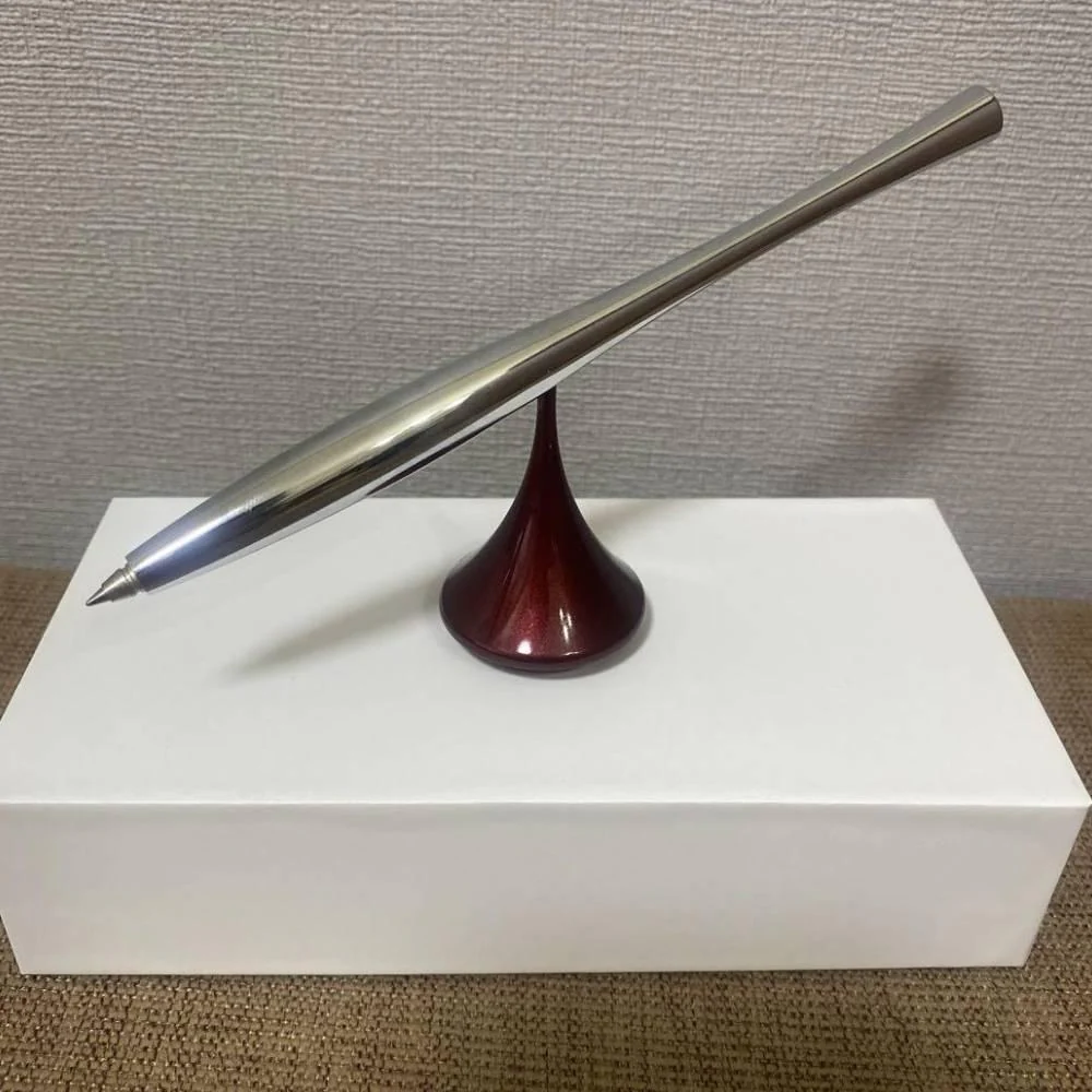 Delight Labo Metal Float Unique Floating Spinning Pen And Pen Holder - Image 4