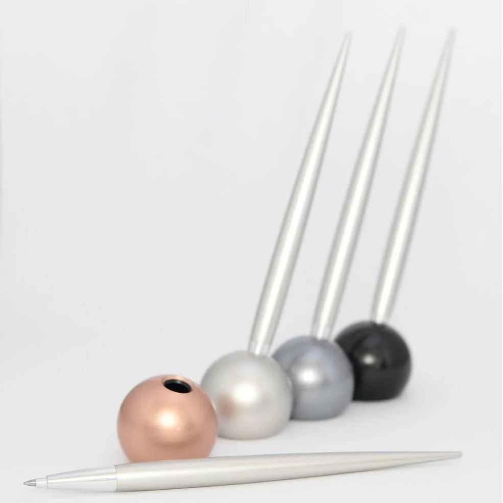 Delight Labo Sand Silver Ballpoint Pen & Stand Set ZE226S - Image 3