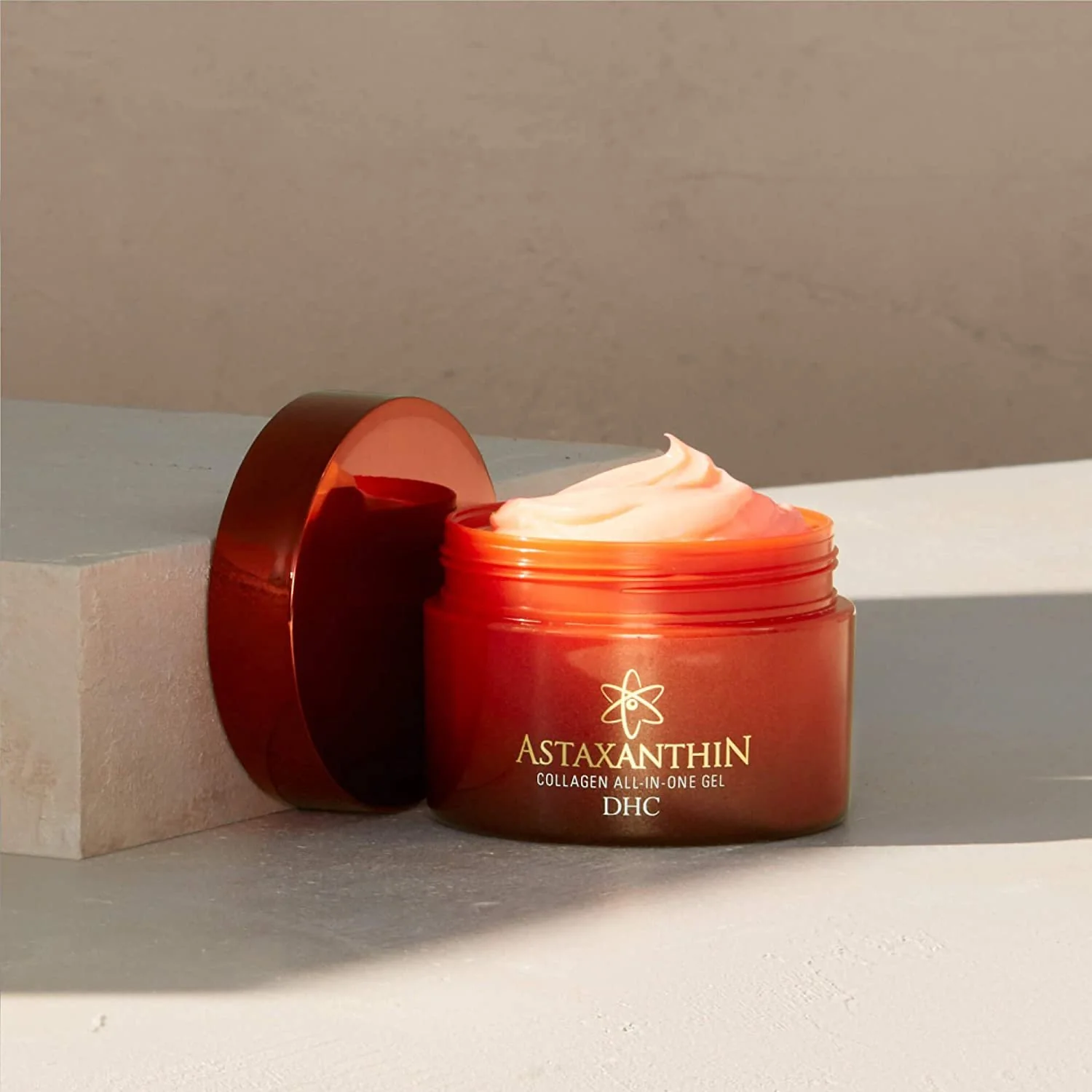DHC Astaxanthin Collagen All-in-One Anti-Aging Gel Moisturizer 120g - Image 6