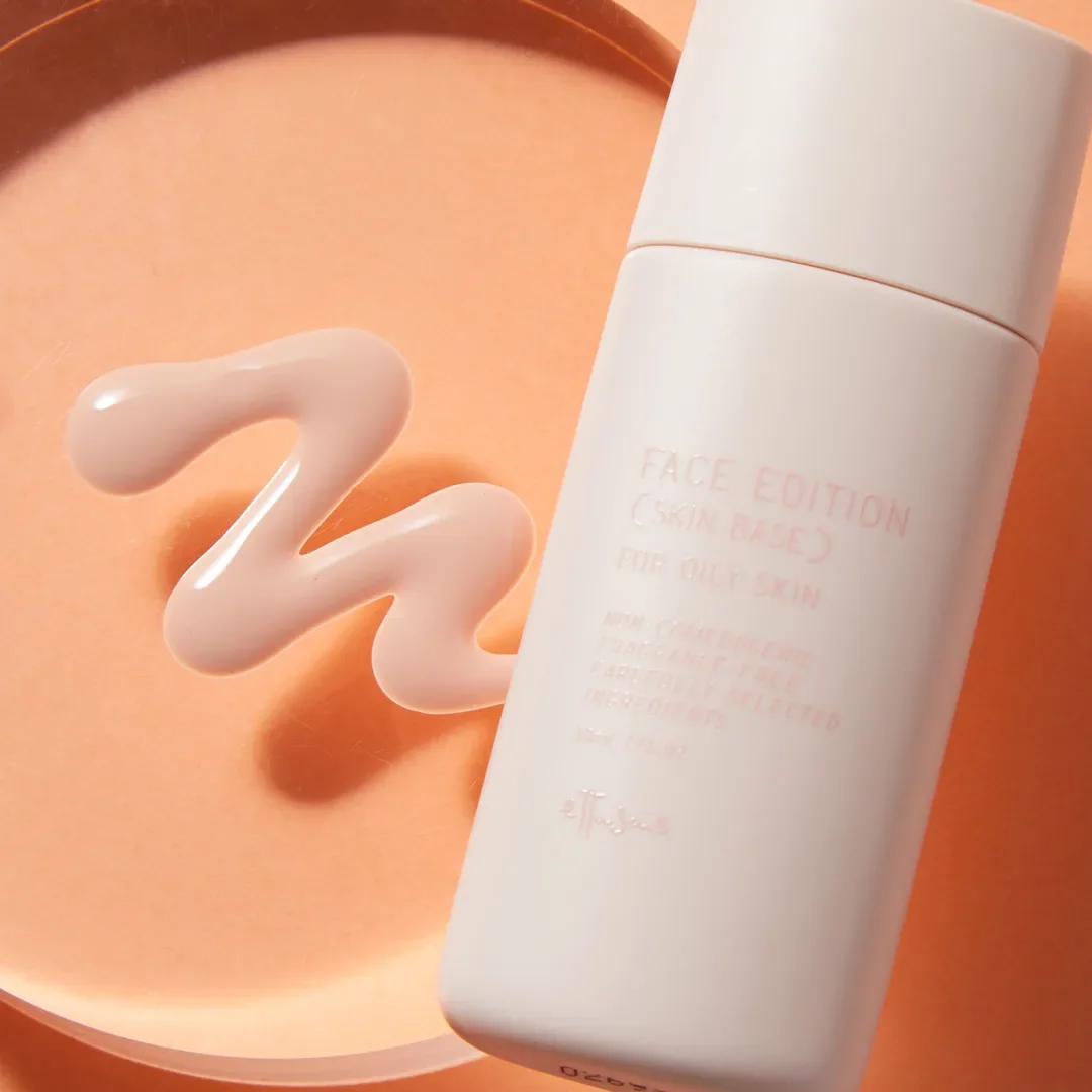 Ettusais Face Edition Skin Base Foundation For Oily Skin SPF35 PA++ 30ml - Image 5