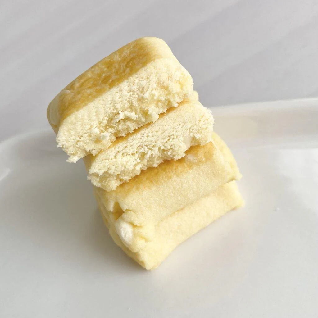Fujiya Country MA'AM Meister's Rich NY Cheesecake Flavor Cookies 7 Pieces - Image 3