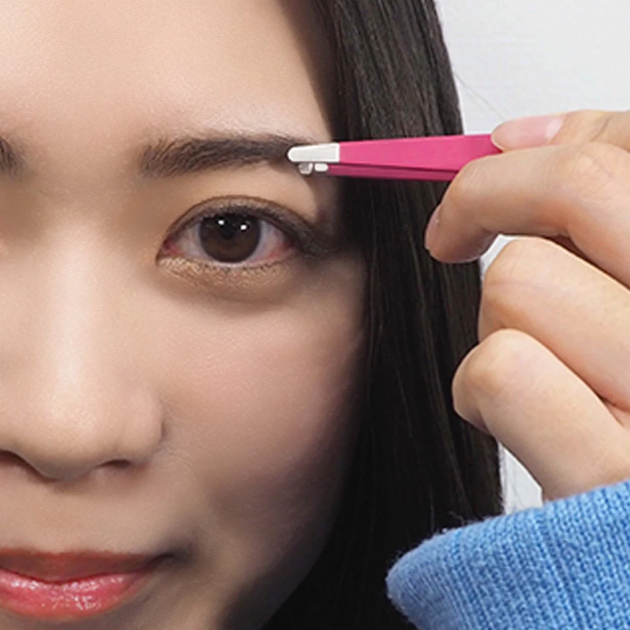 Green Bell Japanese Rounded Tip Tweezers Pink 95mm - Image 4