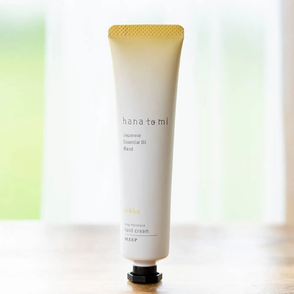 Hana To Mi Hand Cream Kikka Citrus Fruity Yuzu x Chamomile 40g - Image 4