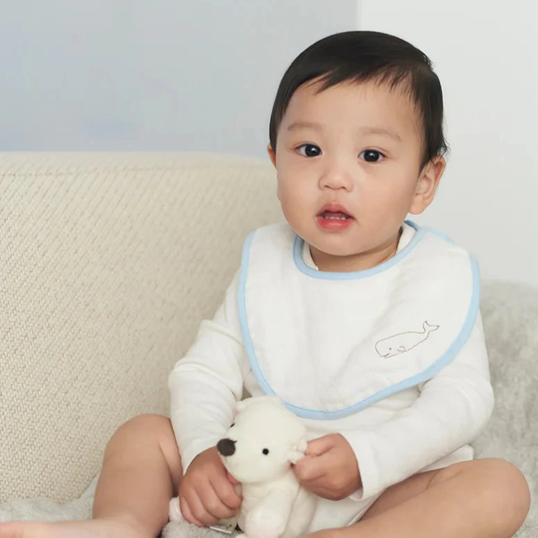Hartwell Imabari 3-Layer Muslin Soft Gentle Baby Bib 30cm - Image 2