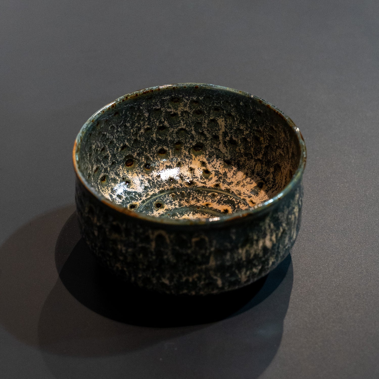 Hasami Porcelain Matchawan Rustic Matcha Tea Bowl With Wooden Box - Image 2