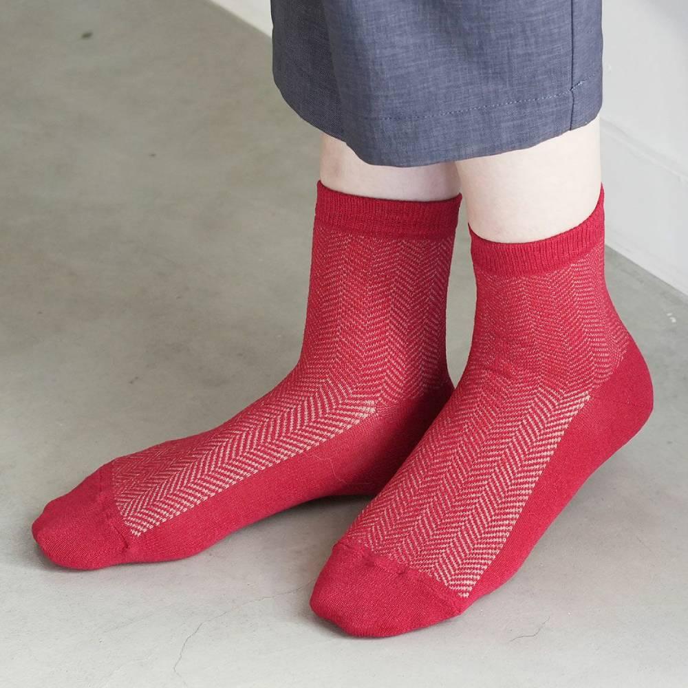 Herringbone Pattern Socks Red Absorbent Washi Paper Fabric 24.5cm - Image 2