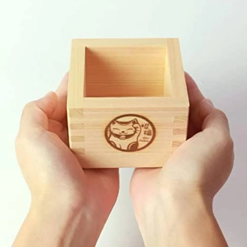 Hinoki Masu Japanese Cypress Wooden Sake Cup Maneki Neko Design - Image 2