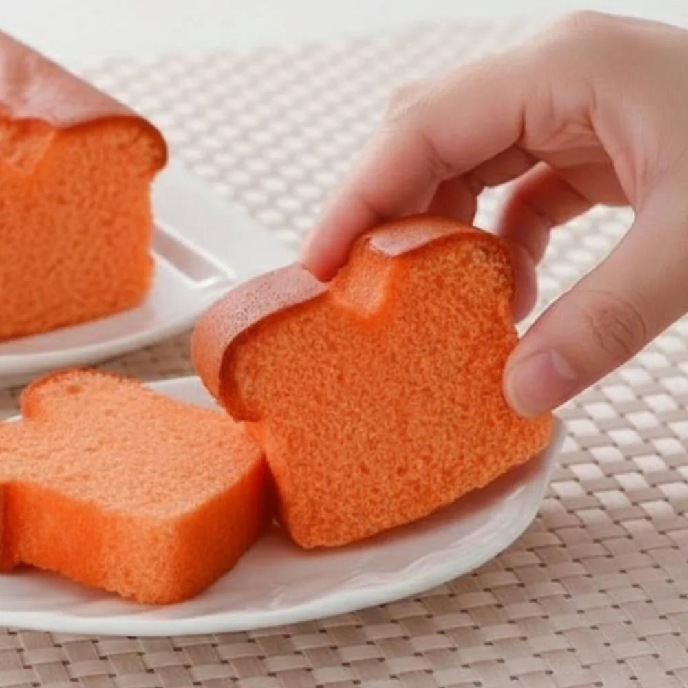 Hokkaido Yubari Melon Japanese Castella Cake 1 Piece 200g - Image 3
