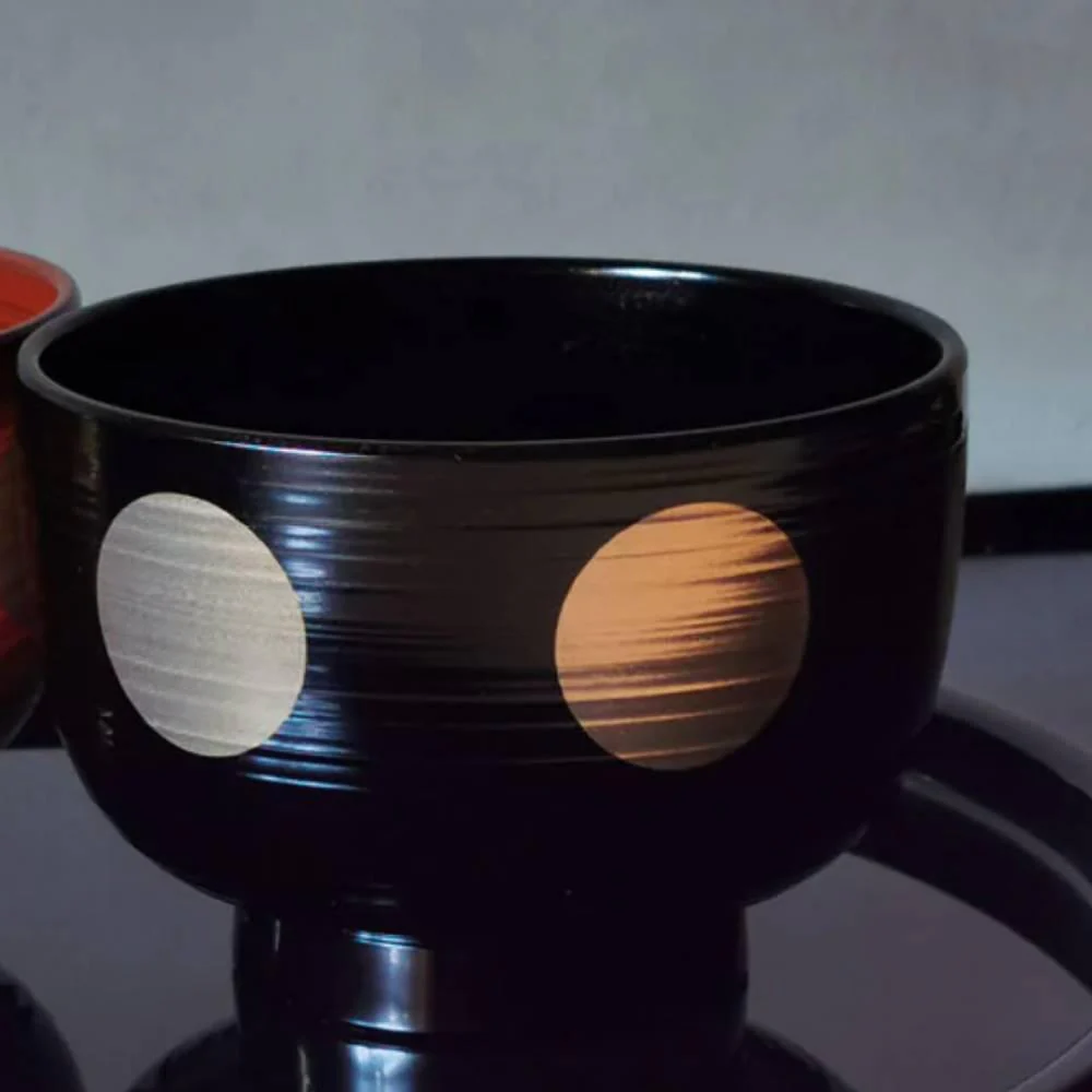 Isuke Japanese Lacquered Soup Bowls Sun & Moon Design (Set of 2) - Image 2