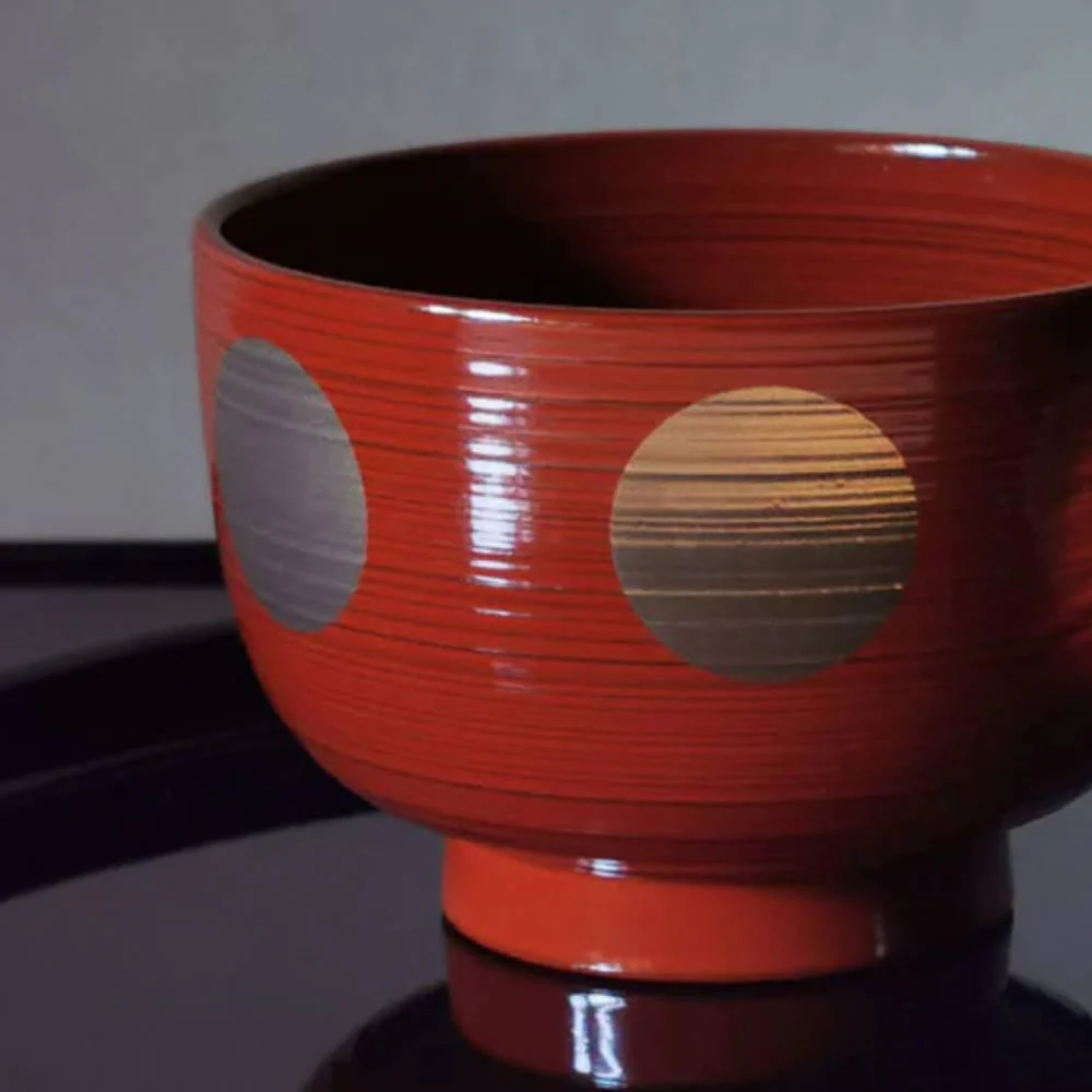 Isuke Japanese Lacquered Soup Bowls Sun & Moon Design (Set of 2) - Image 3