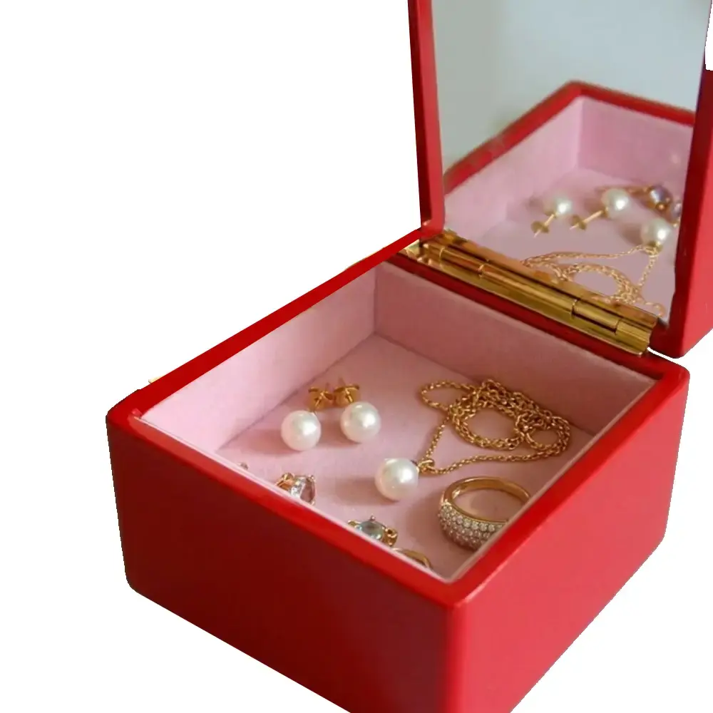 Isuke Red Lacquered Jewelry Box With Mirror Maiko Design - Image 3