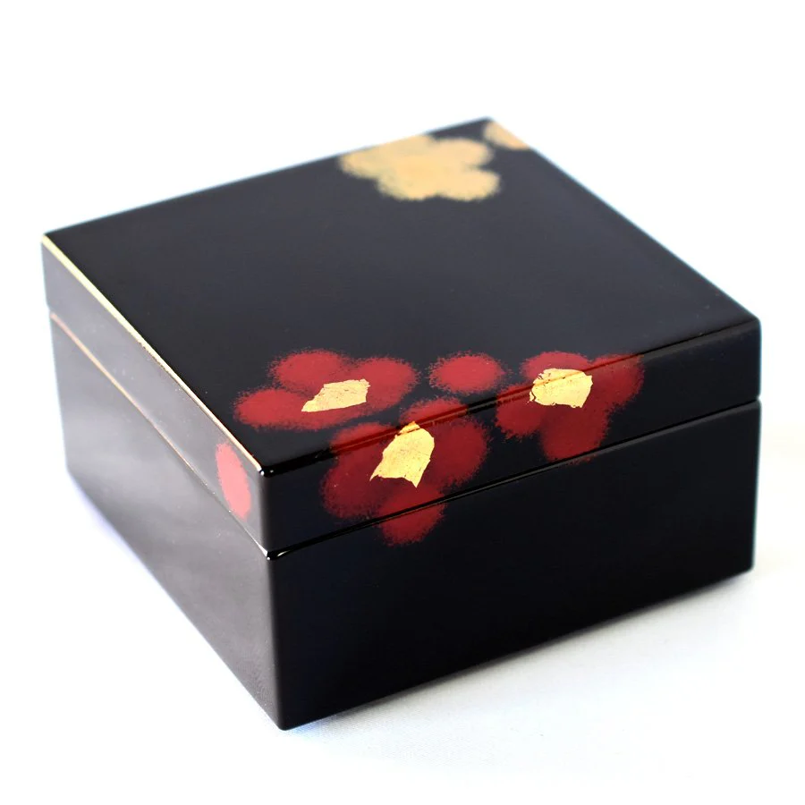 Isuke Small Lacquerware Jewelry Box Red & Gold Flower Pattern - Image 4
