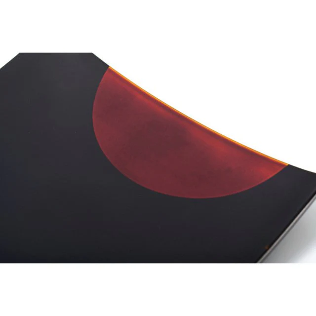 Isuke Squared Sandalwood Lacquered Plate Sun & Moon - Image 3