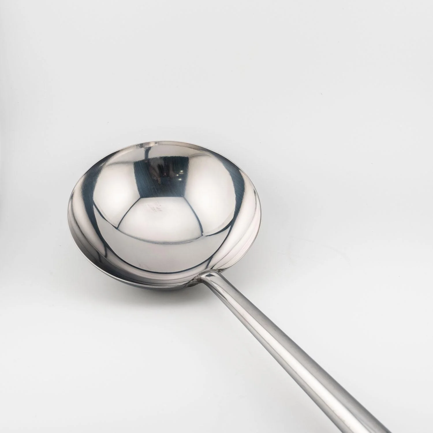 Light Japanese Stainless Steel Wok Ladle (160ml Capacity) ⌀110mm - Image 2