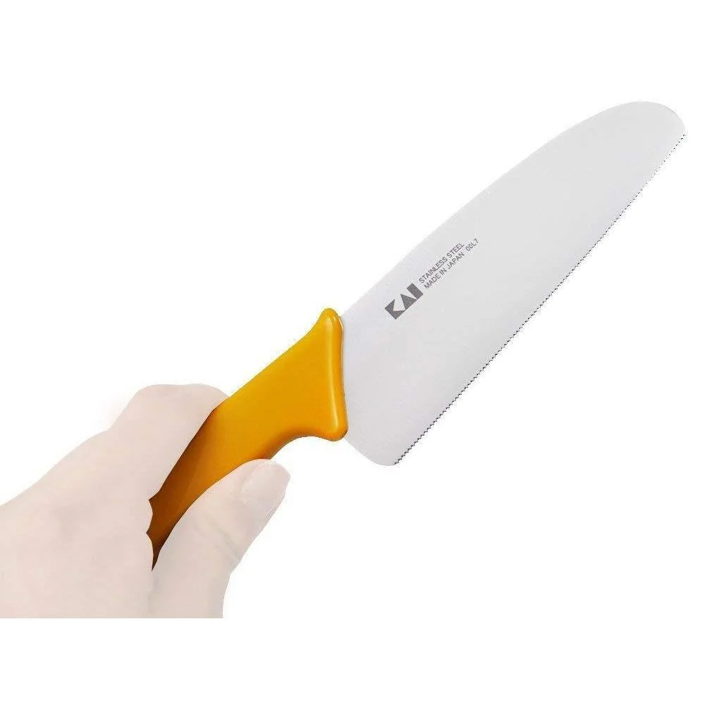 Kai Little Chef Club Kids Knife Safe Starter Cooking Knife FG-5001 - Image 4