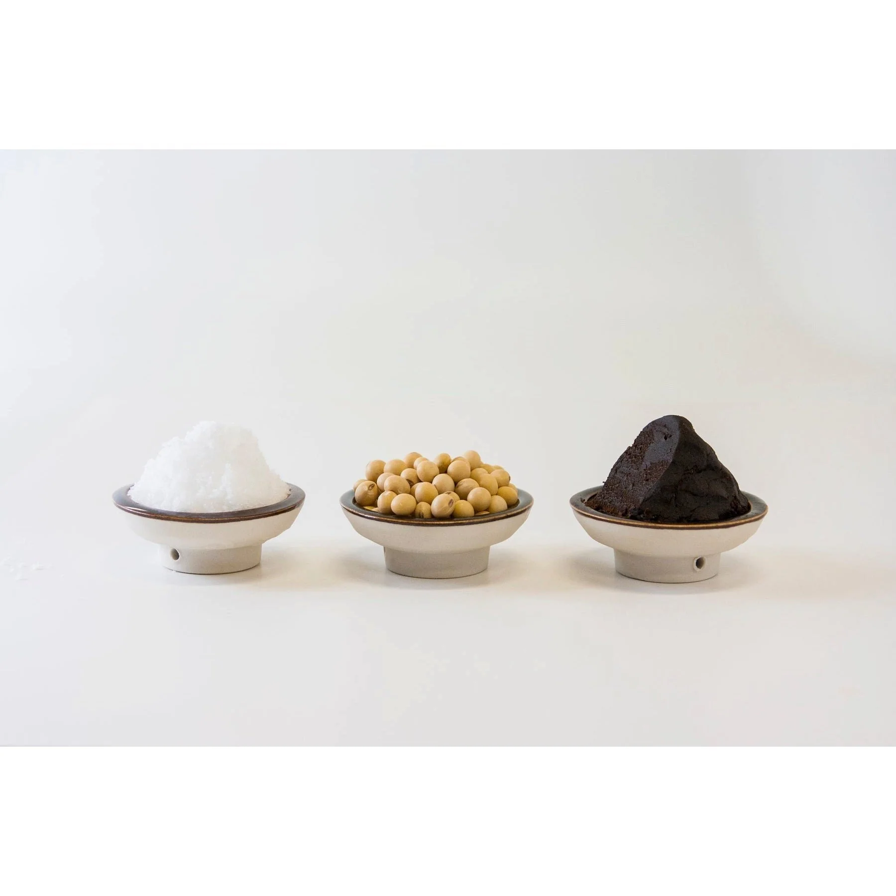 Kakukyu Organic Hatcho Miso 2-Year Aged Dark Soy Miso Paste 300g - Image 3