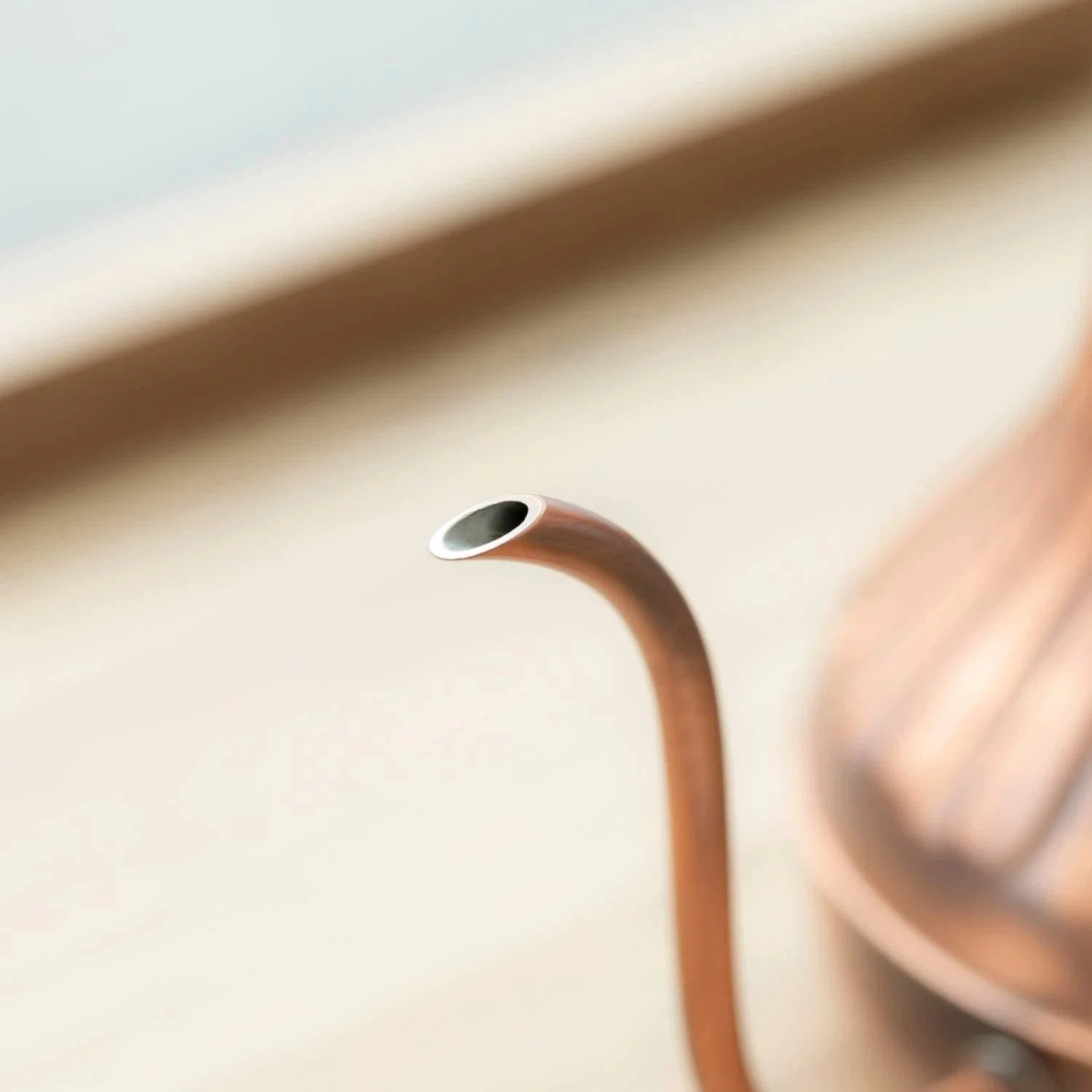 Kalita Copper Pot Pour Over Coffee Kettle 900ml - Image 2