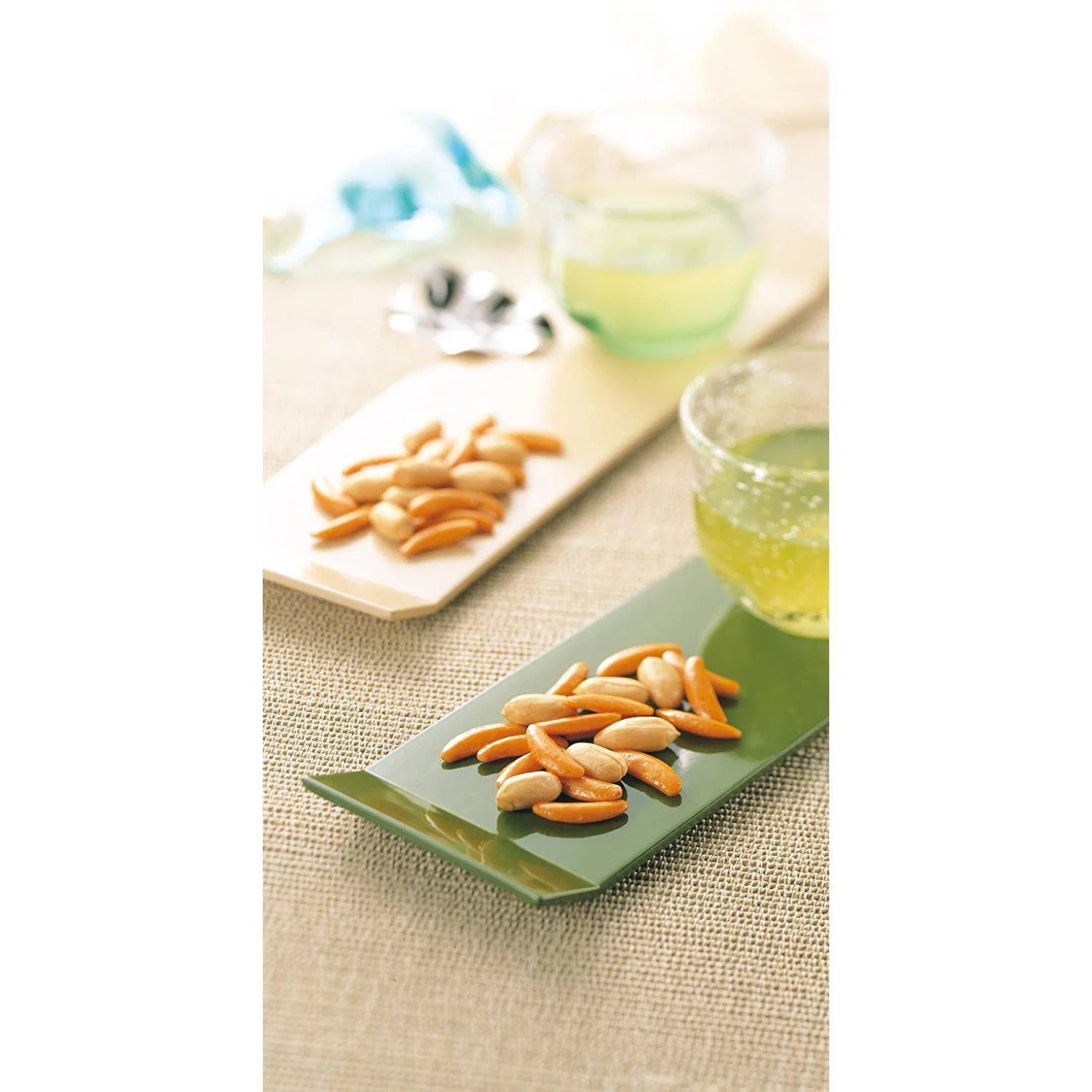 Kakinotane Wasabi Rice Crackers with Peanuts (Pack of 3) - Image 4