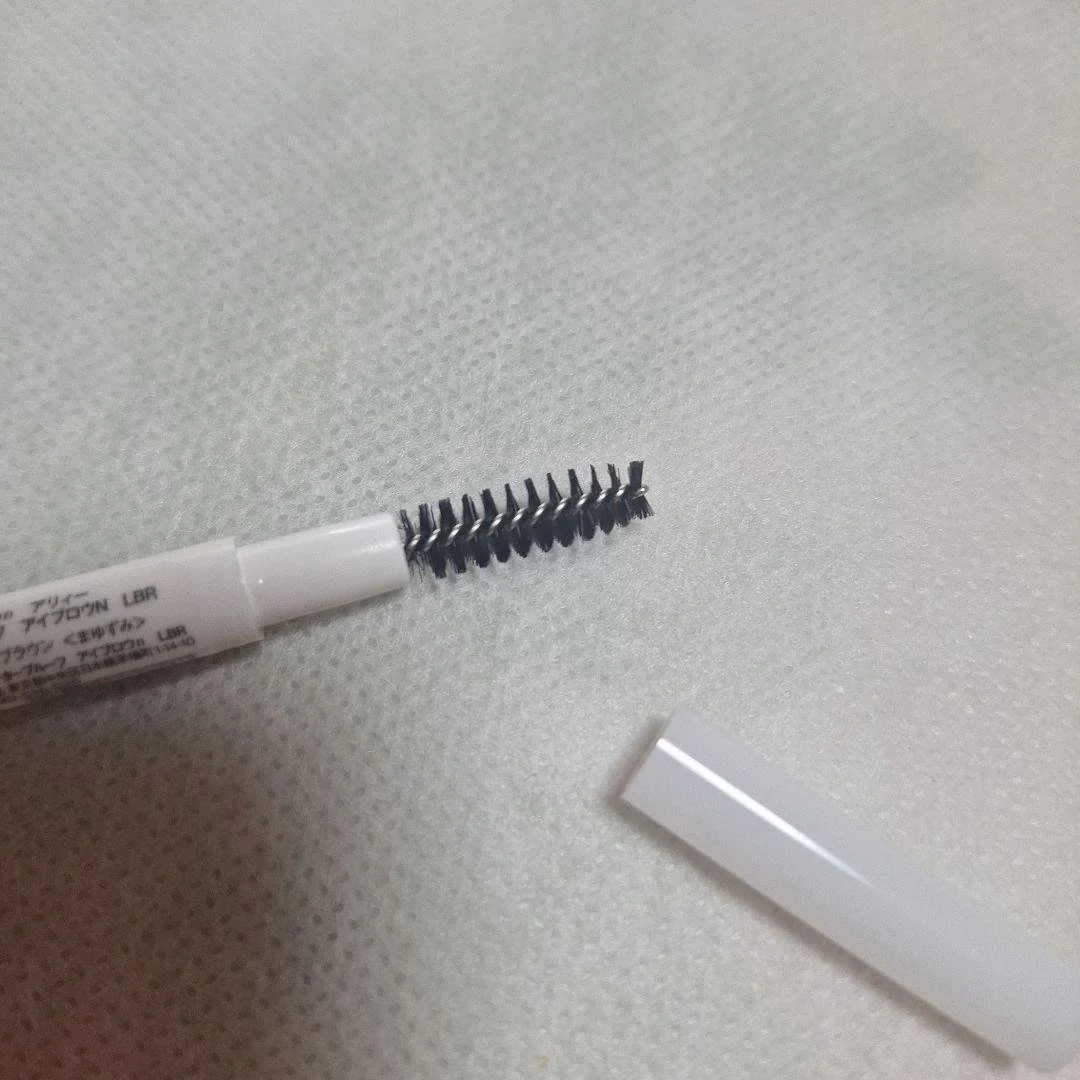 Allie Eyebrow Liner & Brush Waterproof Dual Pencil Light Brown - Image 4