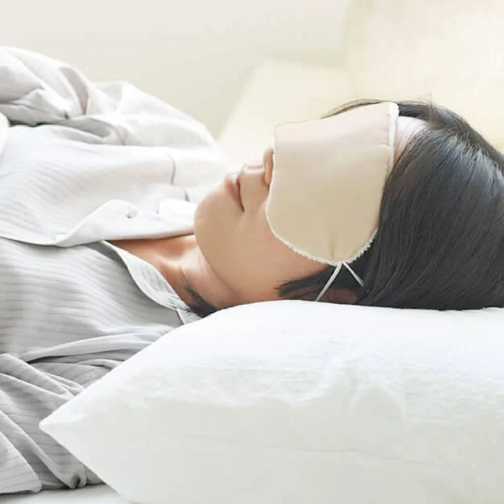 Kinuya 100% Silk Gentle Sleep Mask For Better Sleep Quality - Image 2