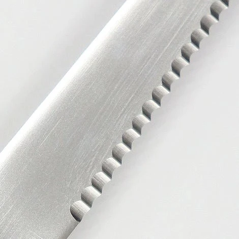 Kiya Rugby Wave Blade Multi-Purpose Serrated Kitchen Knife Red 128mm - Image 3
