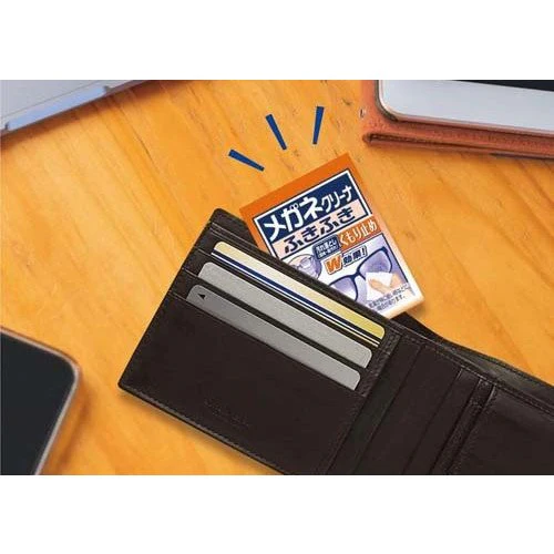 Kobayashi Fukifuki Defogger Eyeglass Cleaner Lens Cleaning Wipes 20 sheets - Image 3