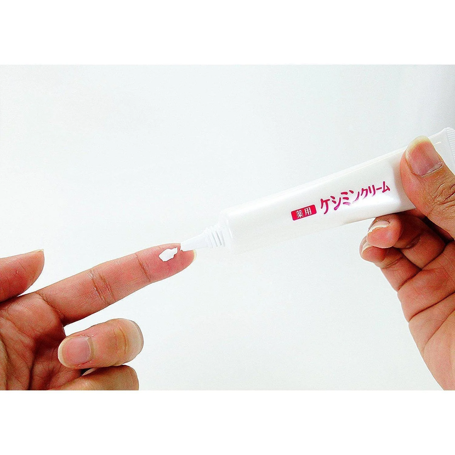 Kobayashi Keshimin Dark Spot Face Cream Brightening & Spot Care 30g - Image 2