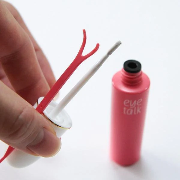 Koji Eye Talk Double Eyelid Maker Glue Moist 8ml - Image 3