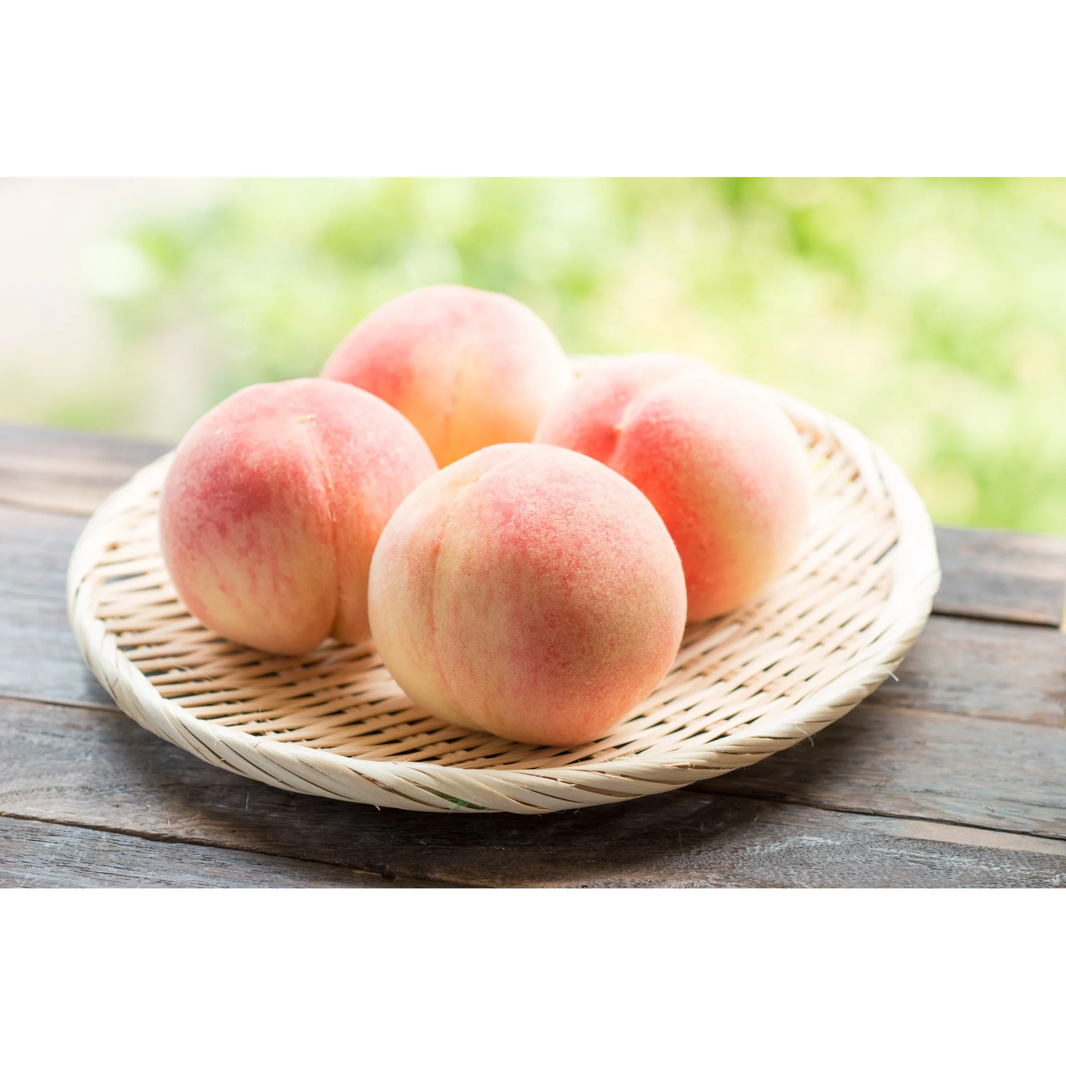 Naive Moisturizing Plant Based Peach Body Wash Pump Bottle 530ml - Image 3