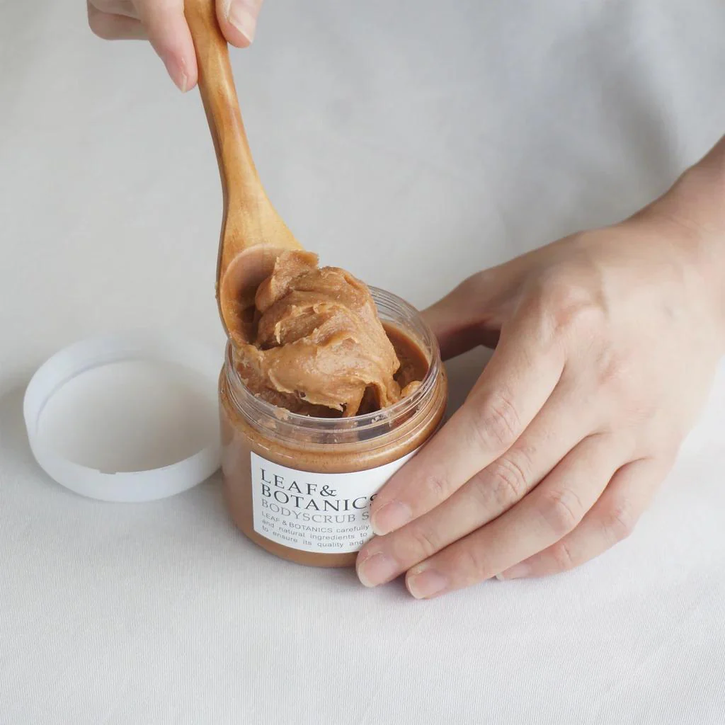 Leaf & Botanics Japanese Body Scrub Sugar 155g - Image 2