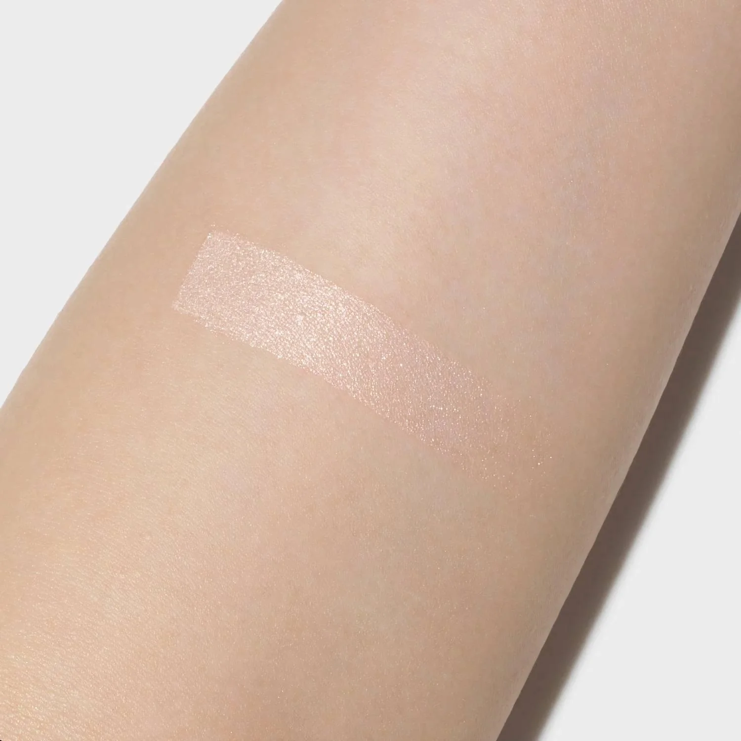 Lunasol Mono Eye Coloration Smooth Finish Eyeshadow - Image 5