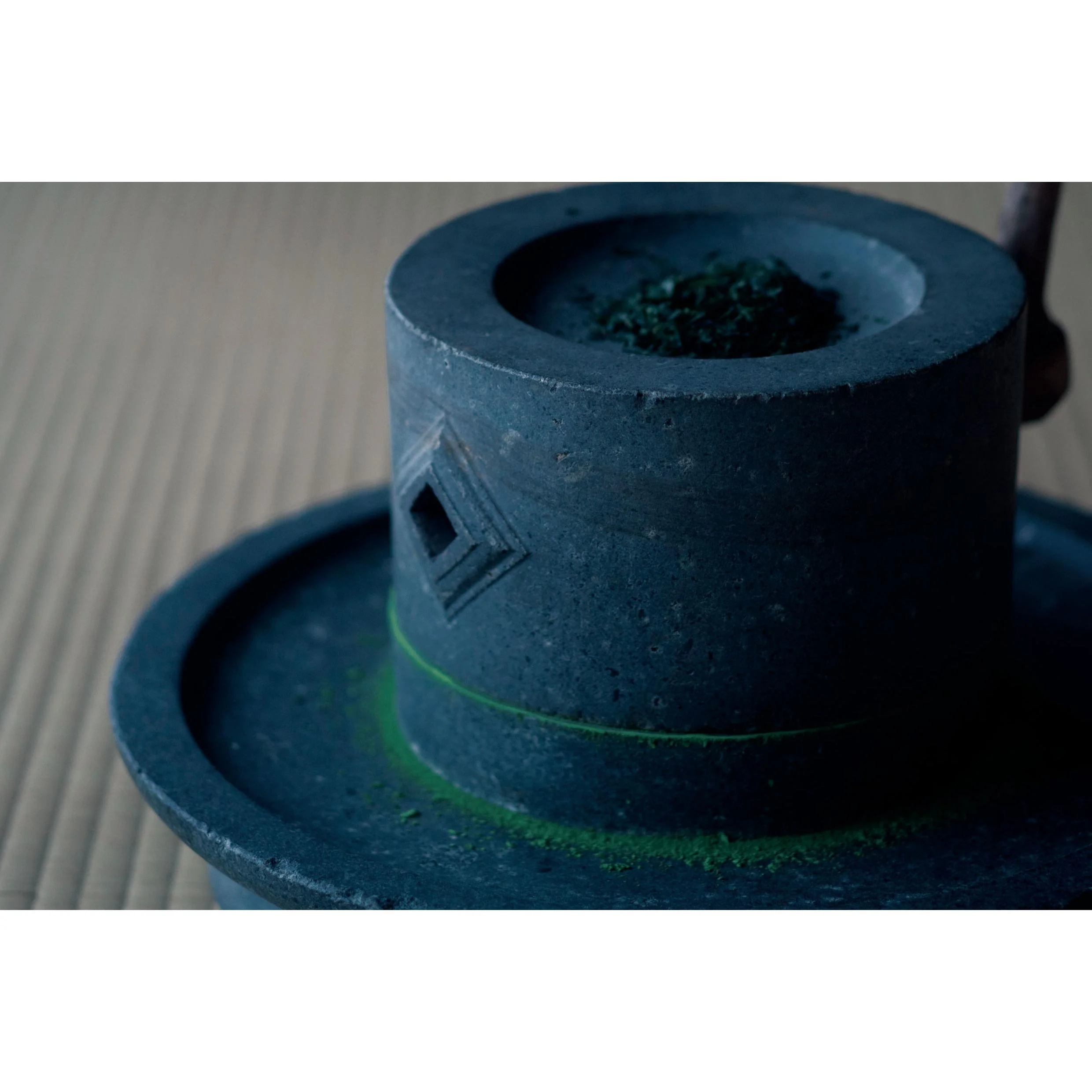 Magouemon Yamashiro Premium Uji Matcha Hand-Picked & Stone Milled 40g - Image 5