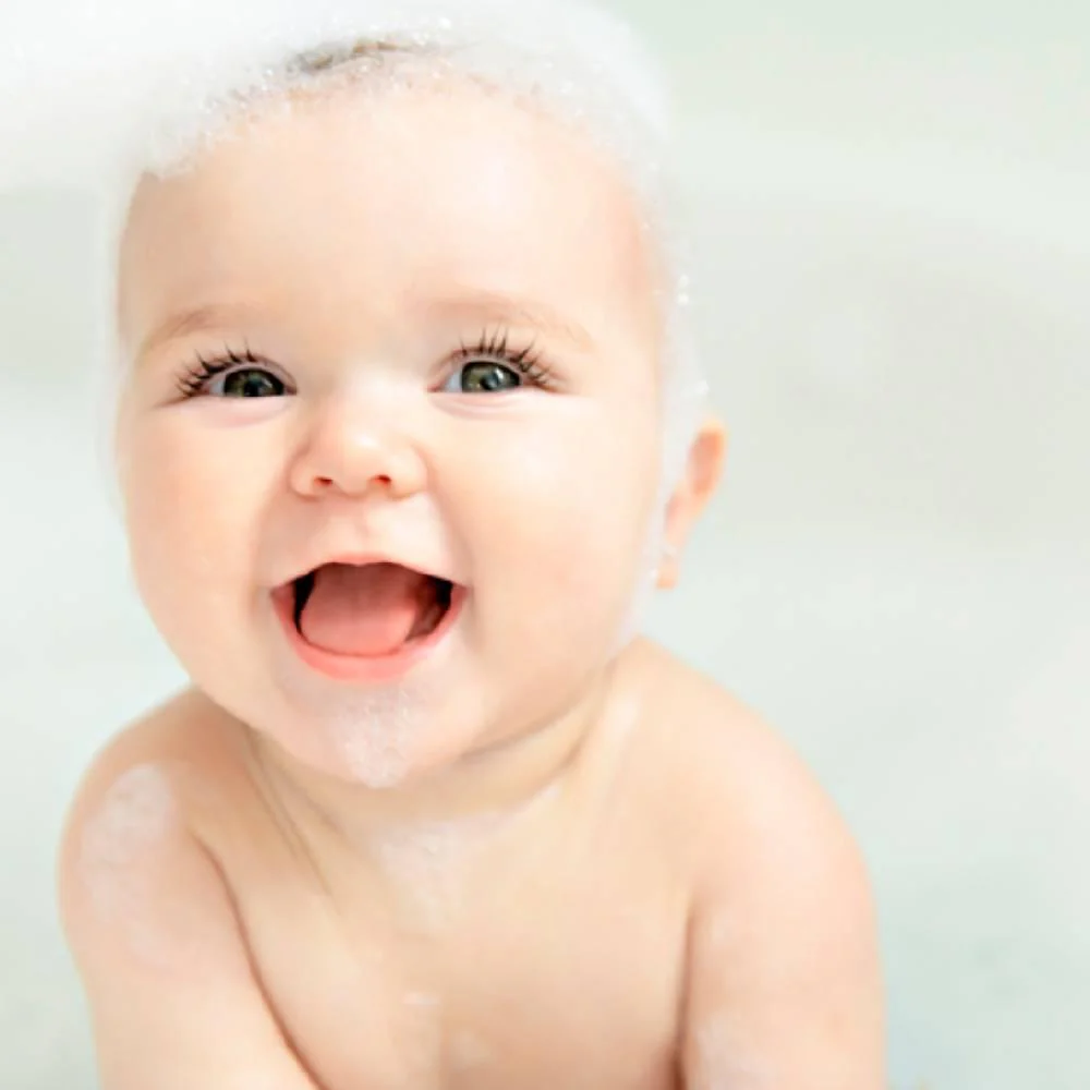Mama & Kids Baby Hair Shampoo Gentle & Safe Foaming Shampoo 370ml - Image 3