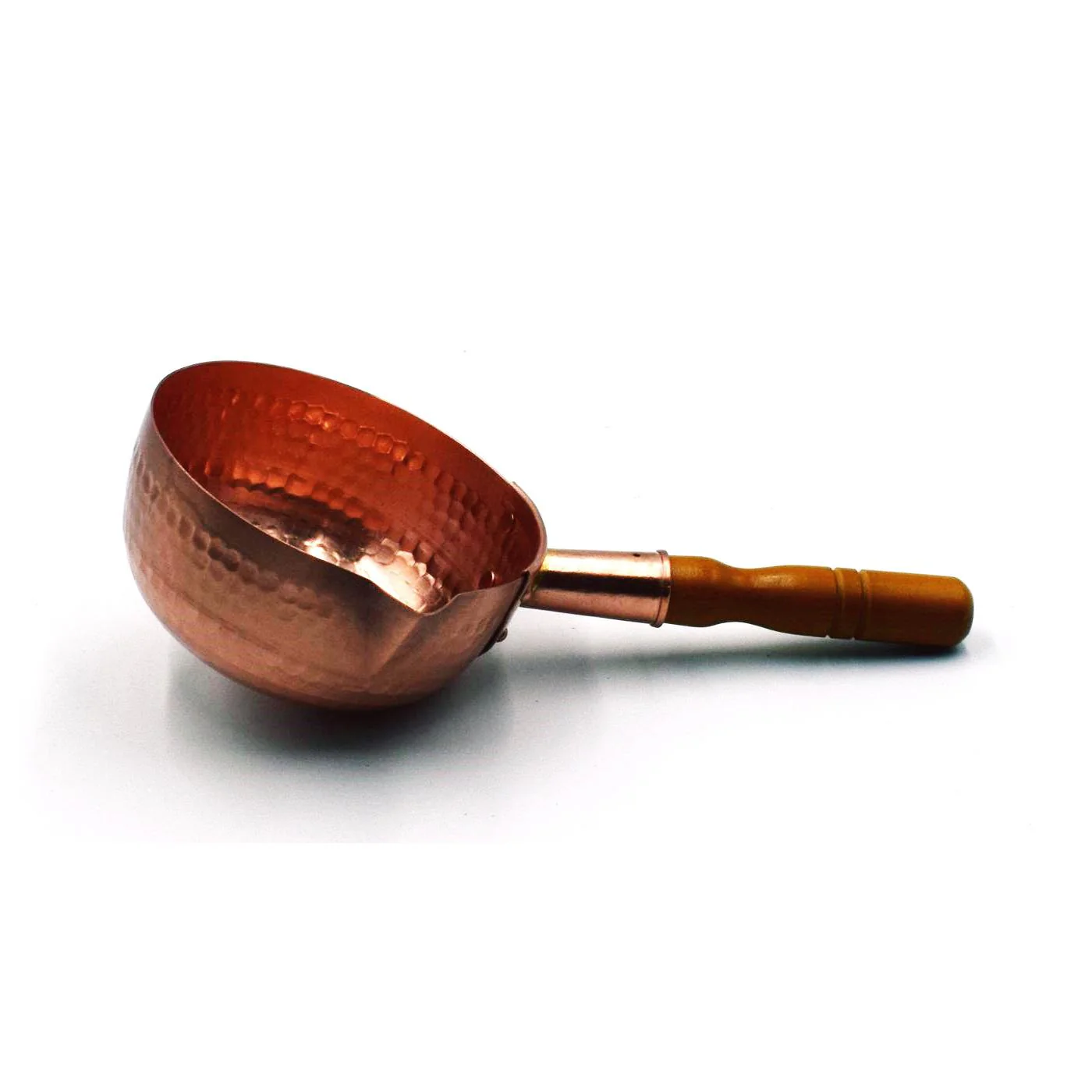 Marushin Hammered Copper Saucepan Superior Heat Control 2.4L φ21cm - Image 3