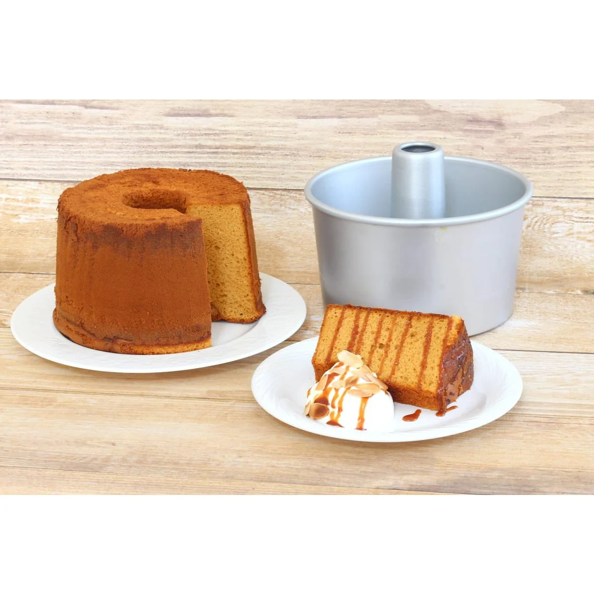 Matsunaga Aluminum Professional Chiffon Cake Mold - Image 3