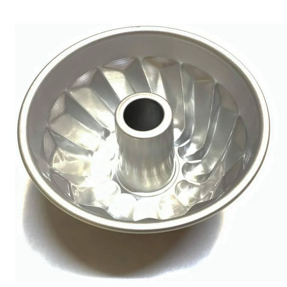 Matsunaga Non-Stick Aluminum Gugelhupf Mold Bundt Cake Pan 14cm - Image 2