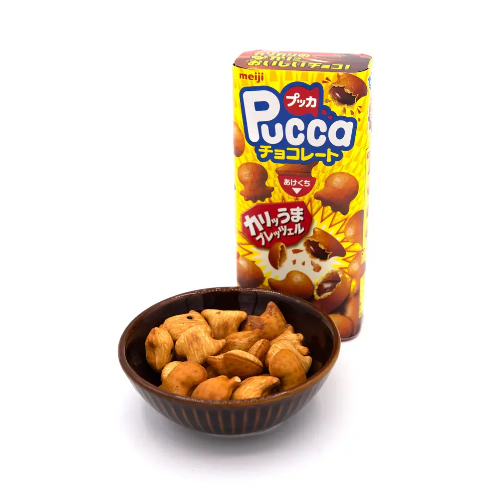 Meiji Pucca Chocolate Filled Crunchy Pretzel Snack 39g (Pack of 5) - Image 2