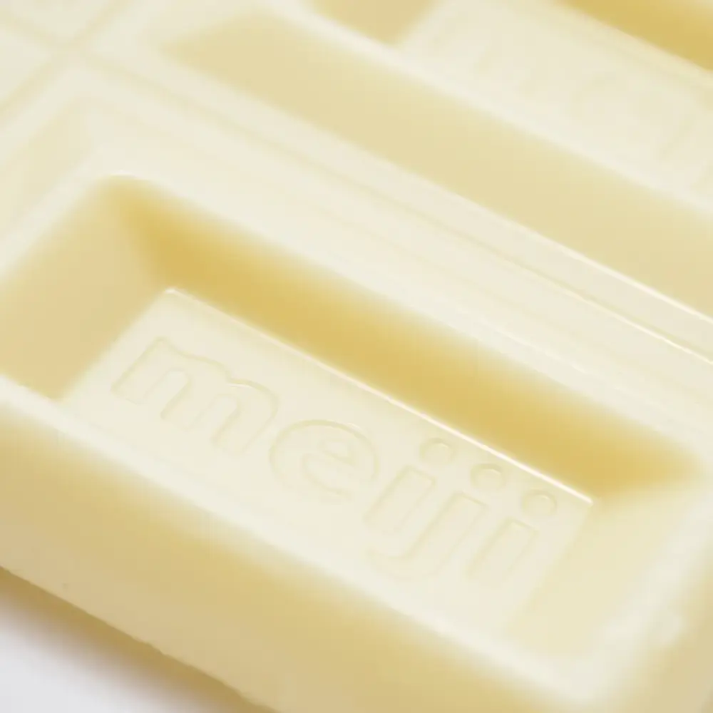 Meiji White Chocolate White Chocolate Bar 40g (Pack of 5) - Image 4