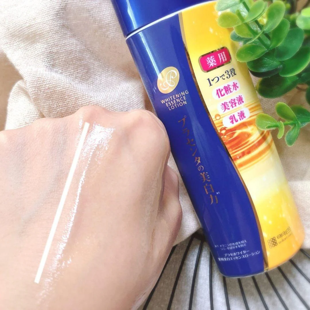 Meishoku Multi-Functional Lace Lotion For Blemishes And Dark Spots 190ml - Image 3