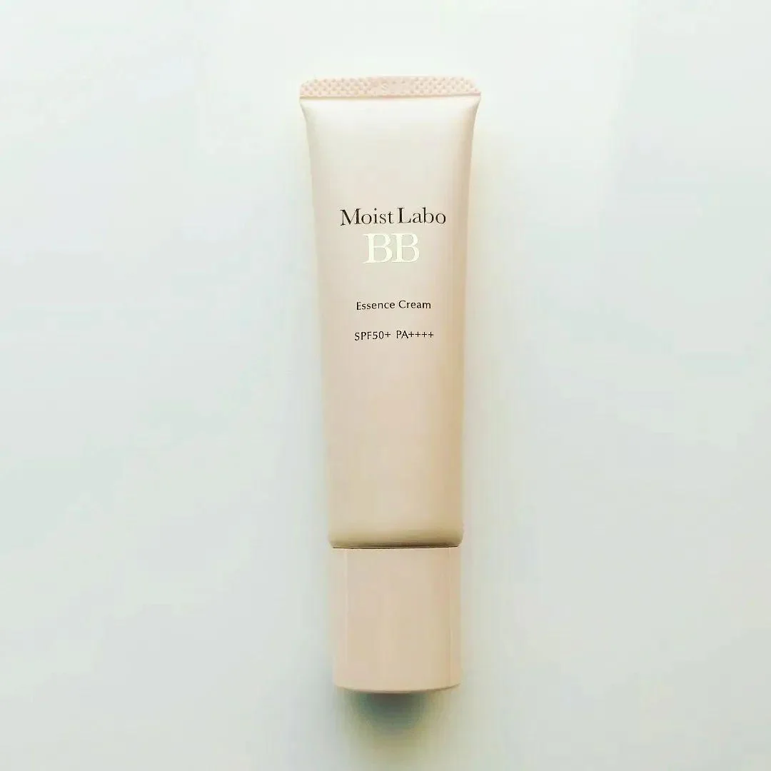 Moist Labo BB Essence Cream Multifunctional BB Cream SPF 50+ 30g - Image 2