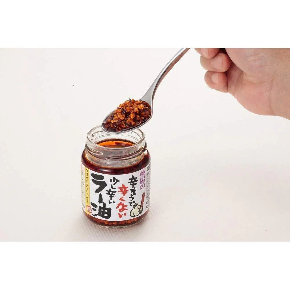 Momoya Rayu Chili Oil with Fried Garlic Umami Topping 110g - Image 2
